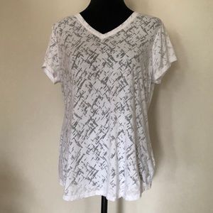 Tek Gear DryTek athletic shirt